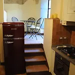 Gattamelata, Historic Flat With Modern Comforts