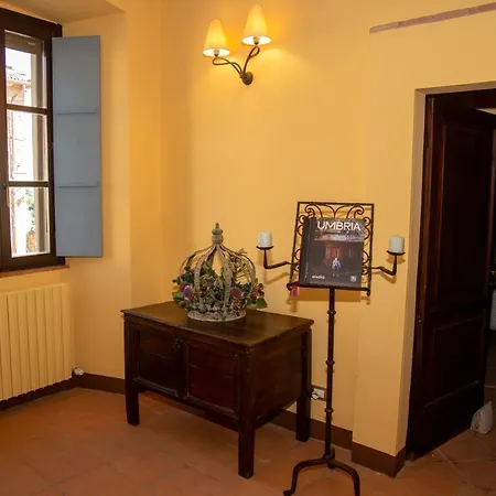 Gattamelata, Historic Flat With Modern Comforts