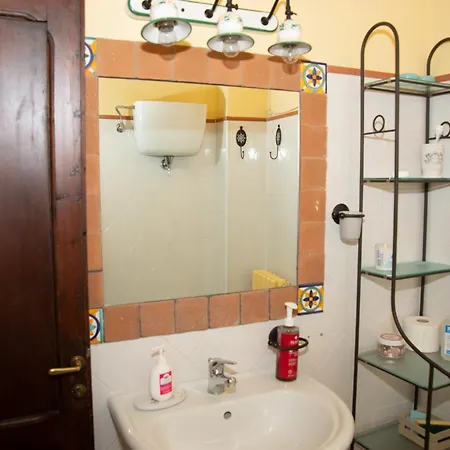 Gattamelata, Historic Flat With Modern Comforts * Migliano