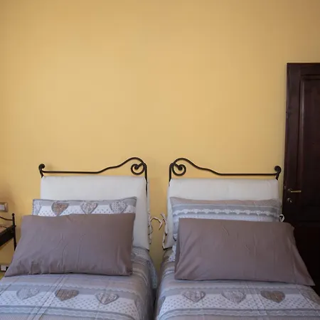 Apartamento Gattamelata, Historic Flat With Modern Comforts Migliano