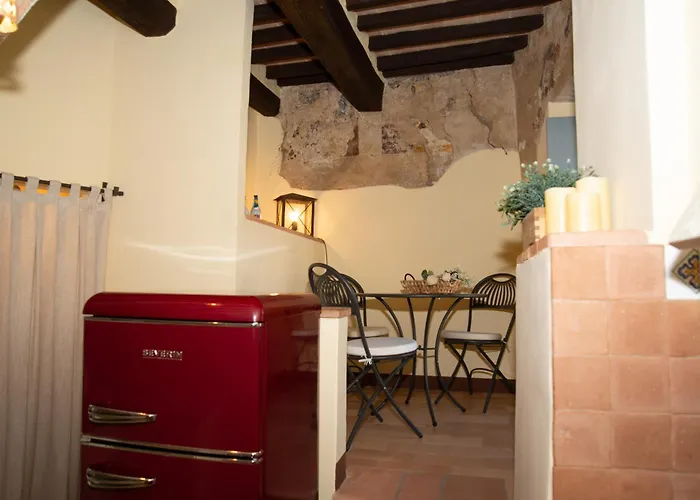 Gattamelata, Historic Flat With Modern Comforts Migliano