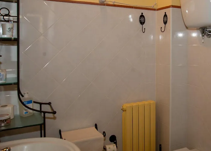 Gattamelata, Historic Flat With Modern Comforts *